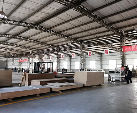 �S(ch��ng)��չʾ